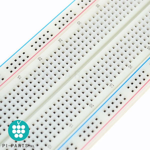 Breadboard (830 pins)